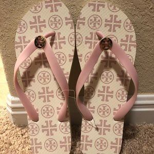 Brand new Tory Burch rubber flip flops size 10